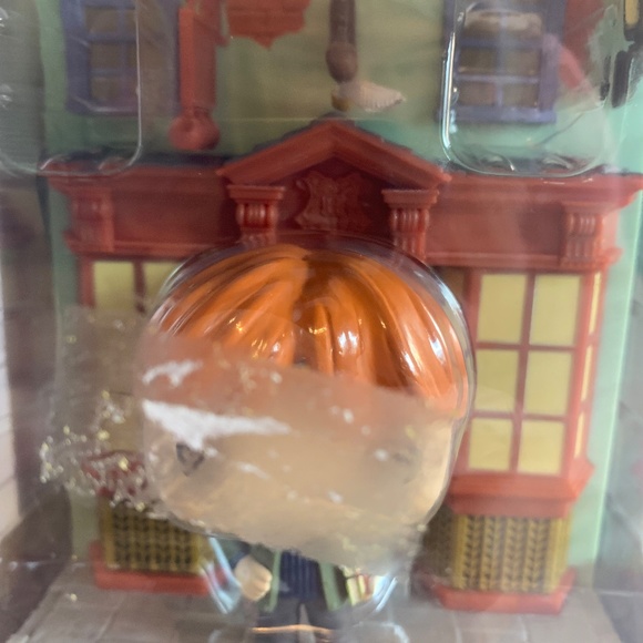 Funko Pop Ron Weasley - Picture 2 of 7